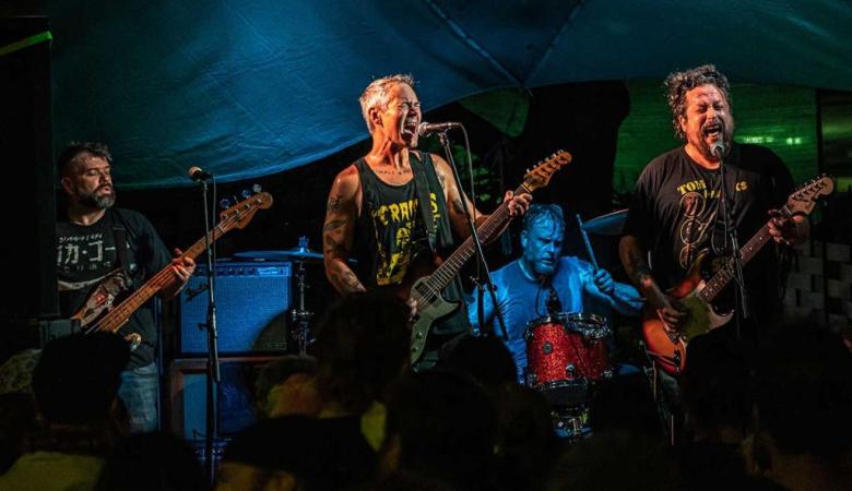 Still 100% Arrivals: Chicago Punk Lifers on Coming Back Strong