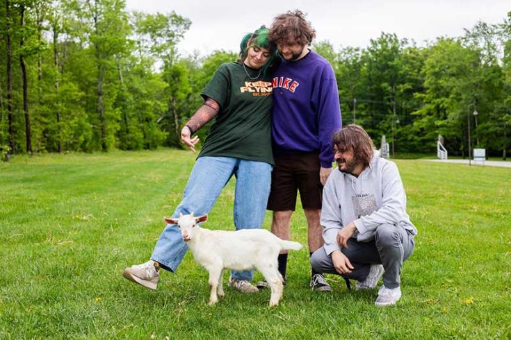 Cinema Stare share new single 'James Pack'