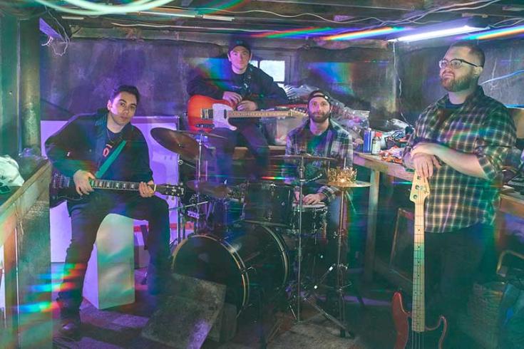 Power Pop / Indie Rock band Curious Volume share new single 'Former King'