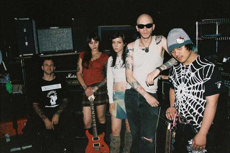 fish narc shares new single/video 'Big Dumb World'