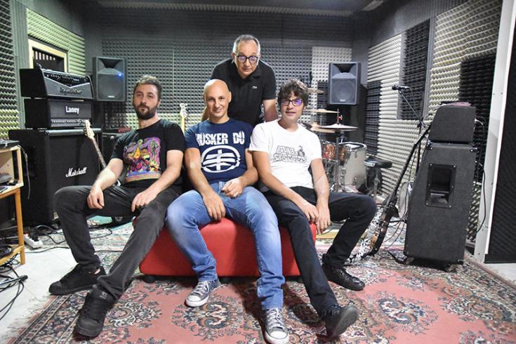 Italy's Meat For Dogs release new single 'Il Dr. Jekyll'