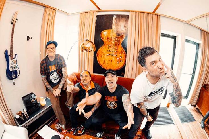 Nen Found Glory signs to Pure Noise Records; release new single '100%'