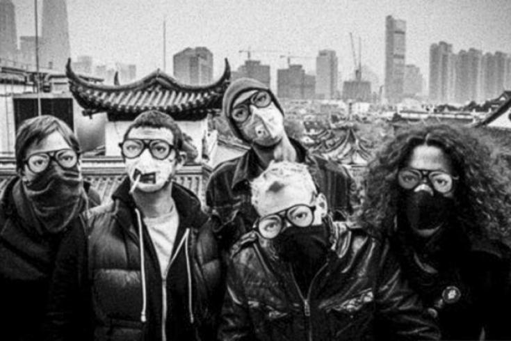 Round Eye release 'Do the Drumpf' music video