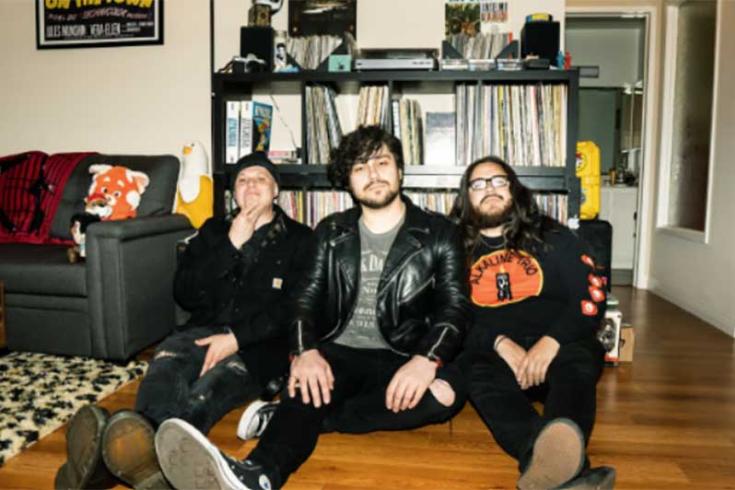 Sweet Gloom release video for new single 'American Honey'