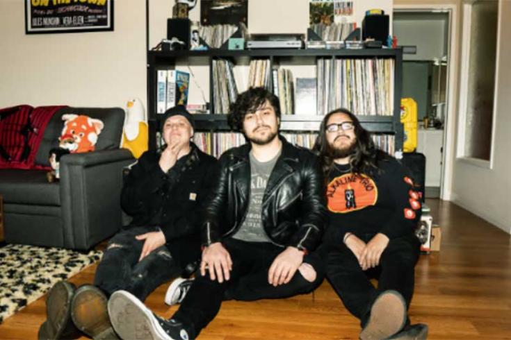 Sweet Gloom release video for new single 'American Honey'