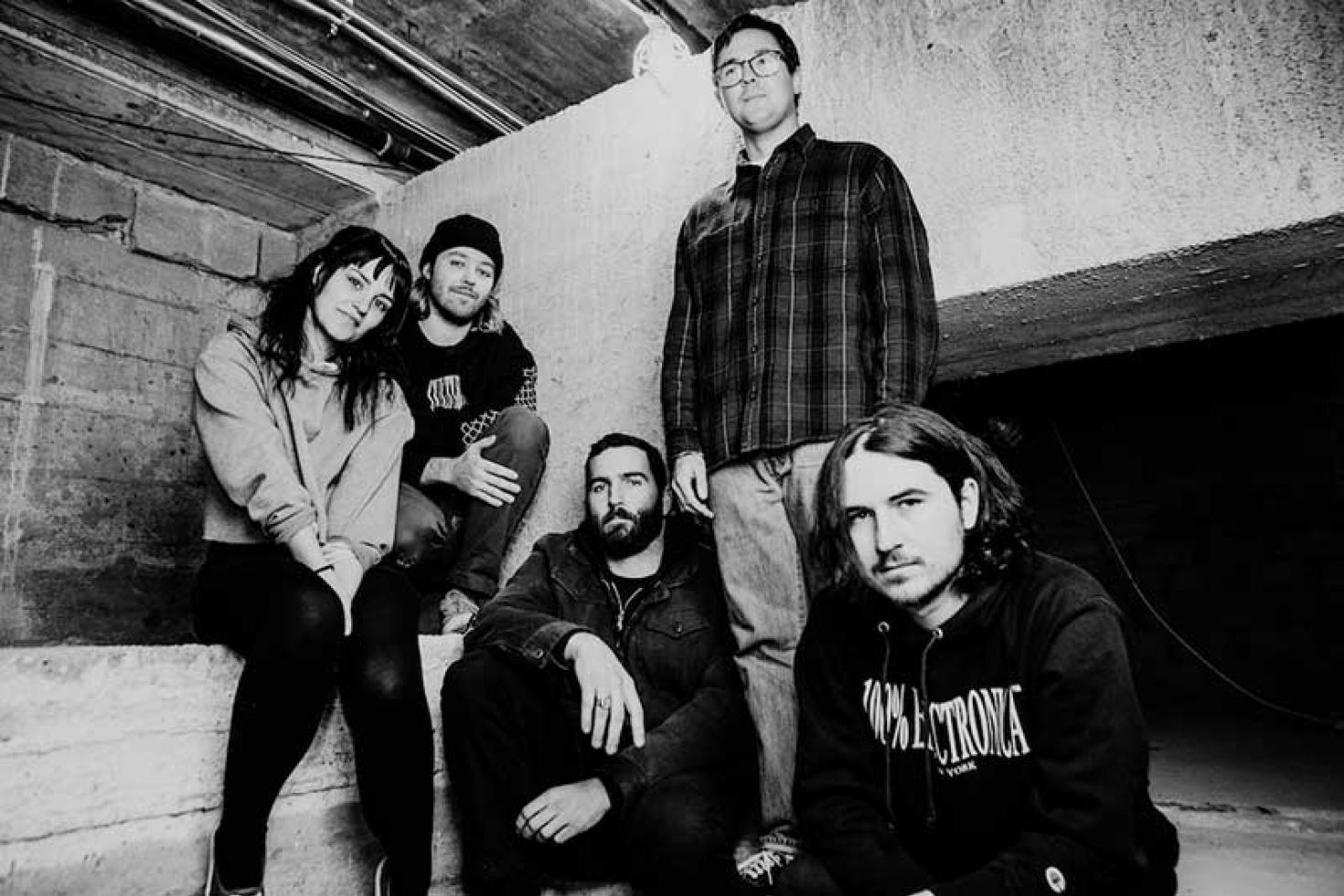 Gouge Away set sail on cover of ‘Wave Of Mutilation'