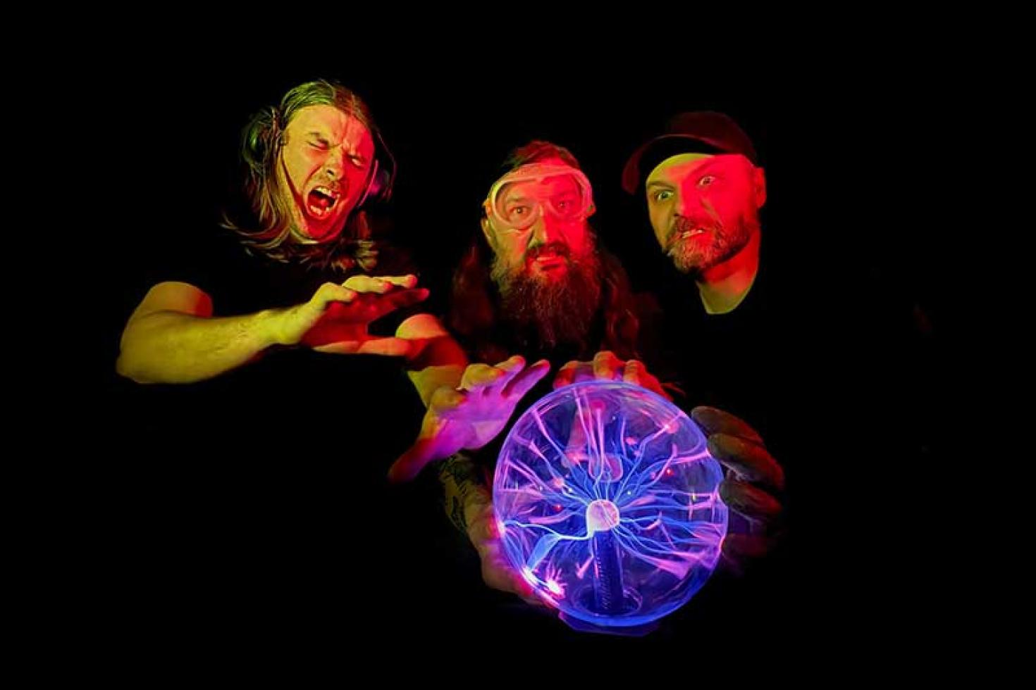 Ex-Bennies members return with new project PREVIOUS FUTURE