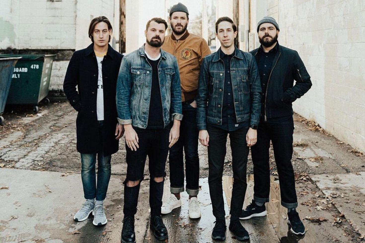 Silverstein release acoustic EP