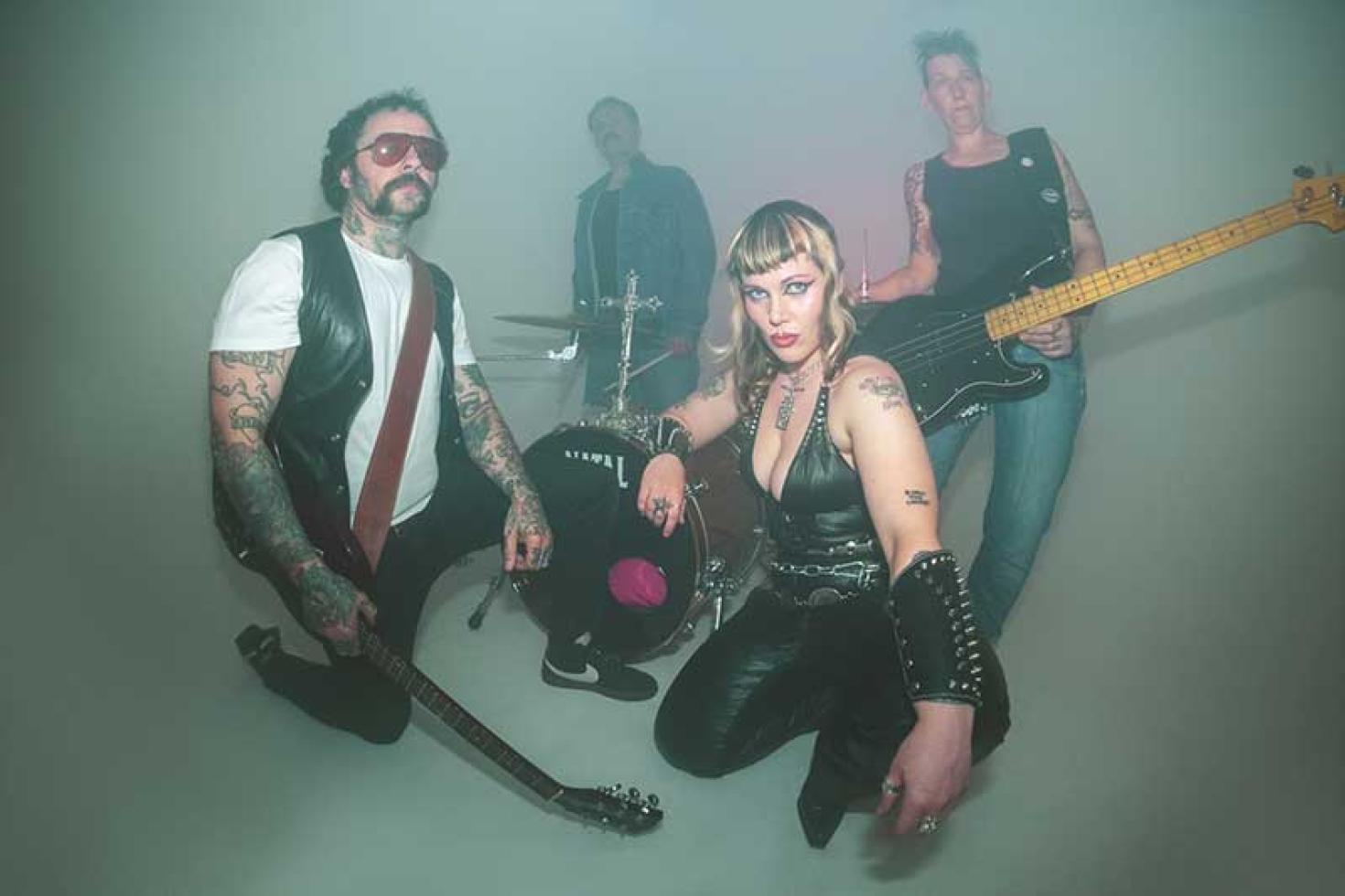 Split Dogs share new single 'Suffer'