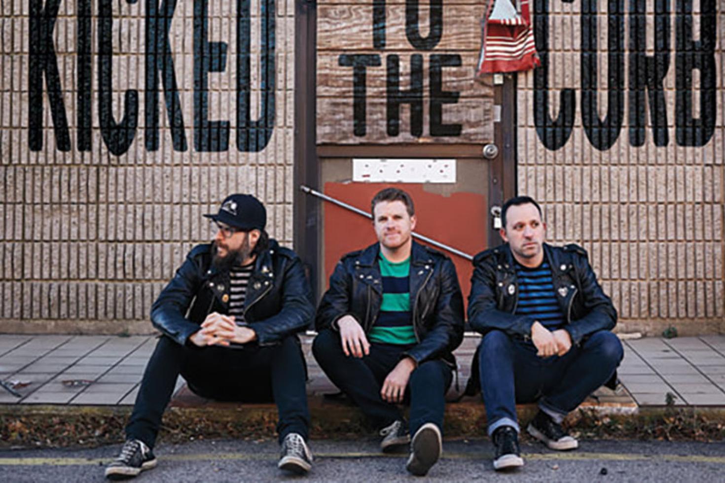 The Young Rochelles release new single from upcoming LP out tomorrow