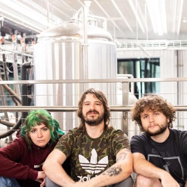 Cinema Stare release new single 'FML'