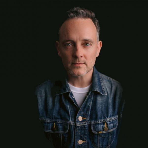Dave Hause releases new single 'Fireflies'