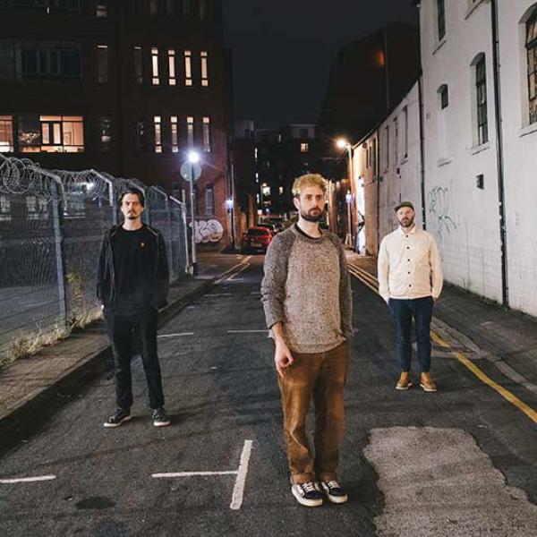 Daves release video for new single 'Eye Of The Storm'