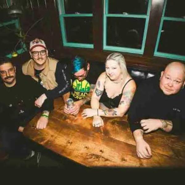 Seattle’s EEP-OOP! share new video for 'Don't Waste Away With Me'
