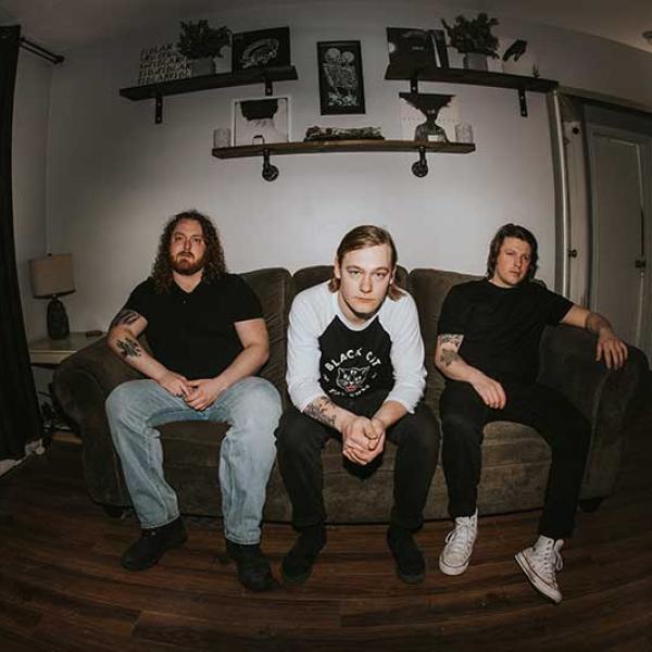 Excuses Excuses release new single 'Paralysis'