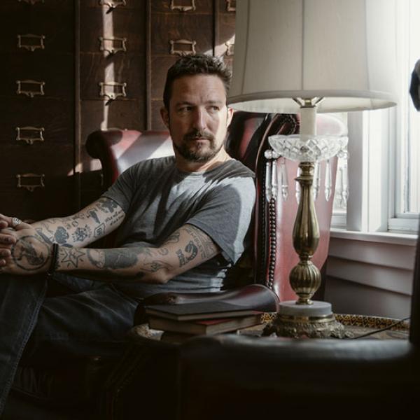 Frank Turner shatters world record