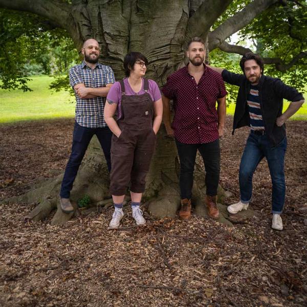 PREMIERE: Frankie & His Fingers share new single ‘To Die Would Be A Great Adventure’