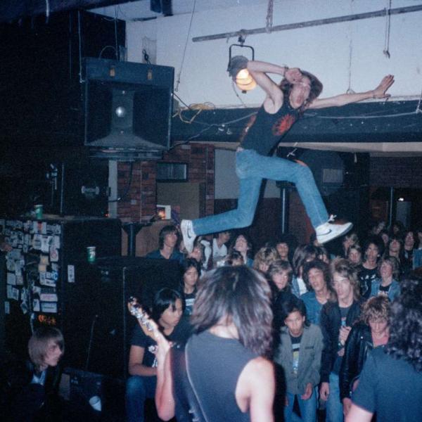 Murder In The Front Row