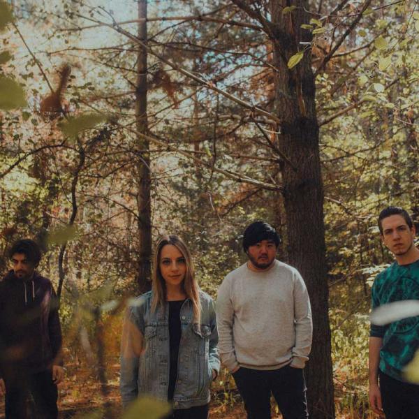 PREMIERE: New Design share new single ‘So Wait’