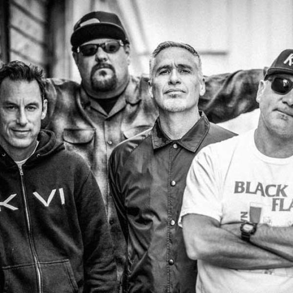 Pennywise release cover of Motörhead's  'Ace Of Spades' off upcoming comp