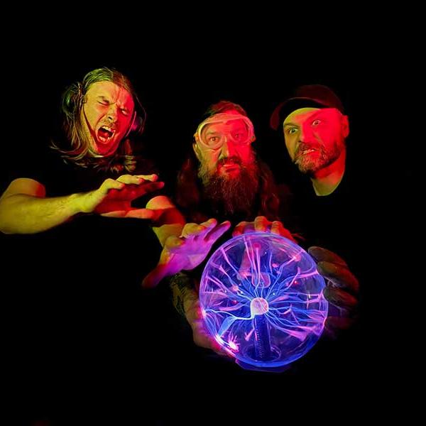 Ex-Bennies members return with new project PREVIOUS FUTURE