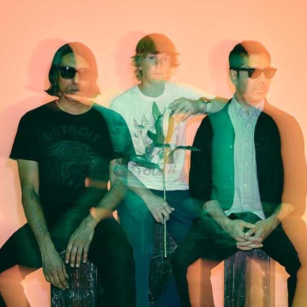 Saves the Day return after 8 years with new single (ft. Walter Schreifels)