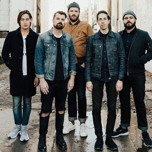 Silverstein release acoustic EP