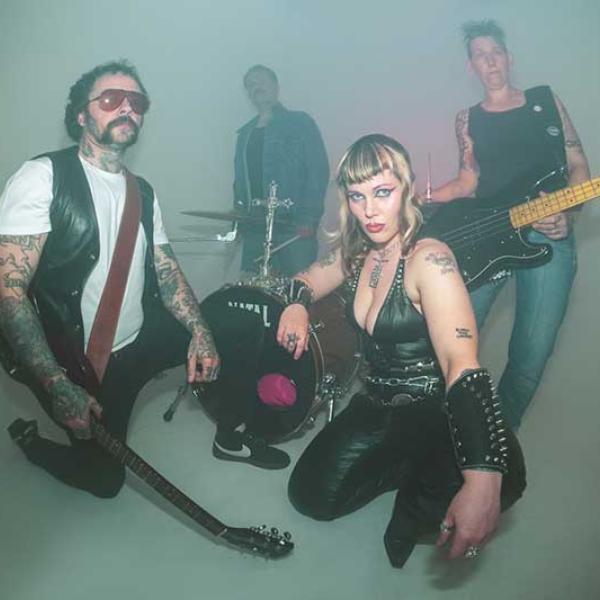 Split Dogs share new single 'Suffer'
