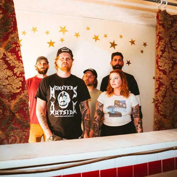 Tigers Jaw share new single 'Ghost'