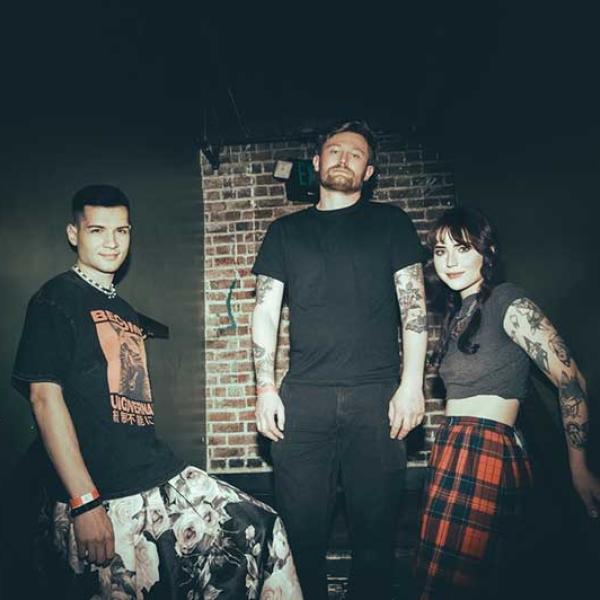 Seattle's waltzerr release new single 'Counting Clovers'