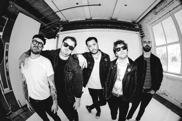Hell Beach share video for new single “The Deep”