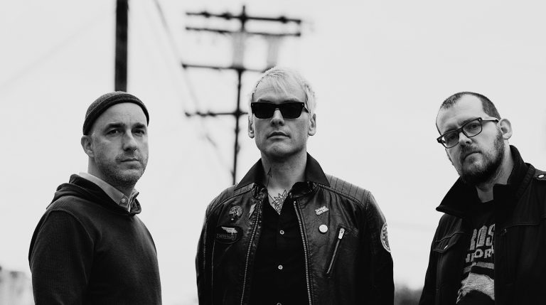 Alkaline Trio release new single ‘Blackbird