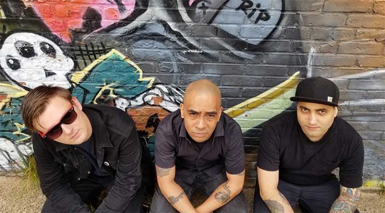 Scarboro announce ‘Wolves On The Radio’ EP