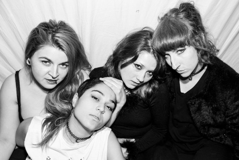 Bad Waitress share ‘Acid Brain’