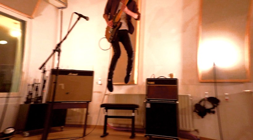 Bat Eyes share video for 'I'm On It'