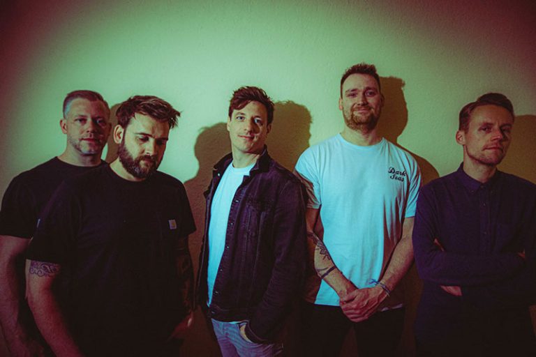 Bayline share new single ‘Ignore The Devil’