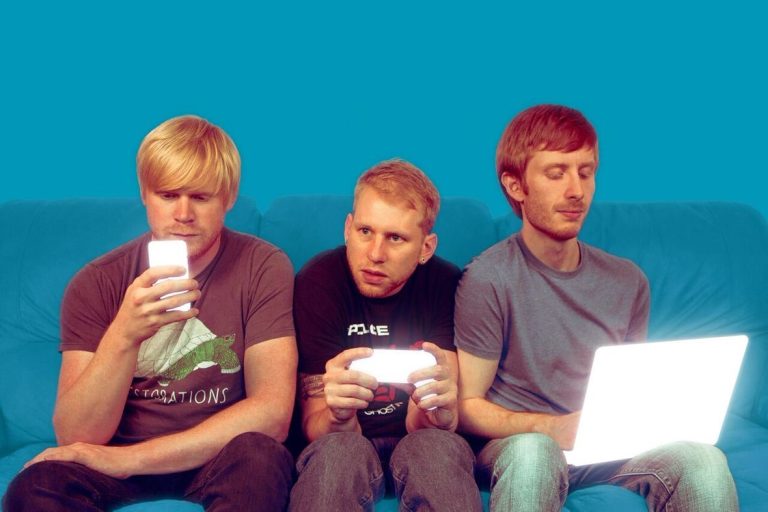 Benchmarks wants you to be kinder to one another on latest single