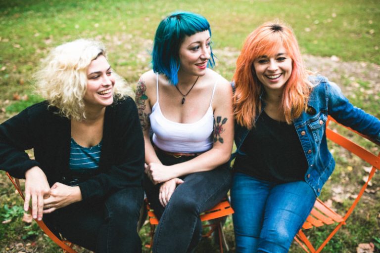 Cayetana share new song “Mesa”