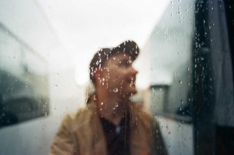 Chris Cresswell shares intimate new single ‘Feel’