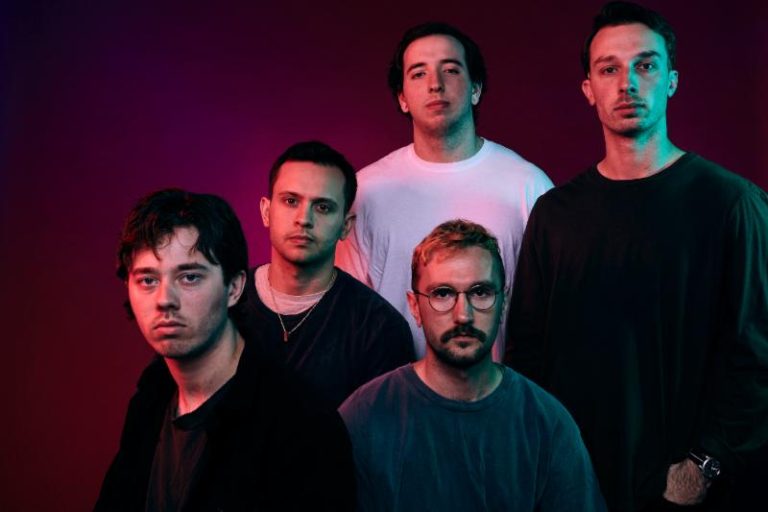 Citizen unveil video for “In the Middle of It All”