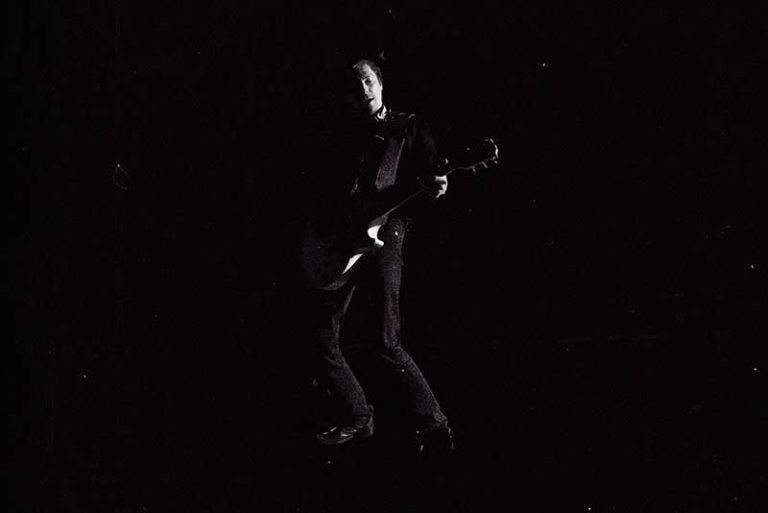 Dan Keyes (Recover, Young Love) signs with Equal Vision Records; Video for new single ‘Never Bored’