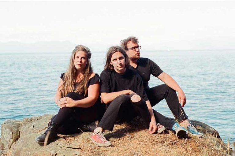Dead Soft share video for ‘Problems’ and announce tour dates