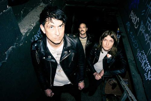 DeeCRACKS release video for new single 'Next To No One'