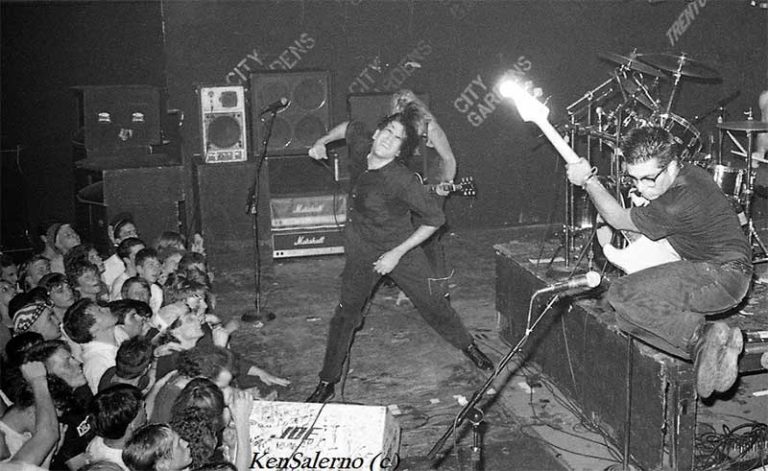 Members of Dag Nasty to play select shows as Field Day this Summer