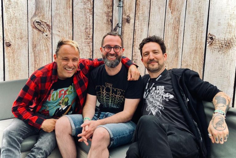 Still Standing: Frank Turner & Donots’ Ingo Knollmann on Friendship, Setbacks, and Decades of Punk Rock