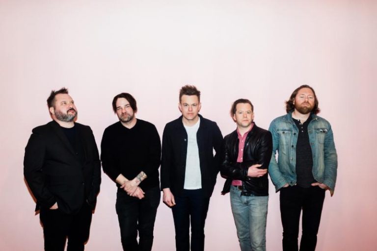 The Get Up Kids share ‘Waking Up Alone’