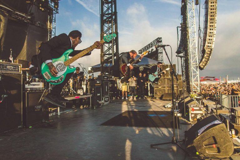 Goldfinger Return with new single ‘Wallflower’