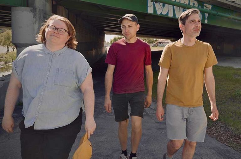 Good Luck shares single/video ‘Timelapse’