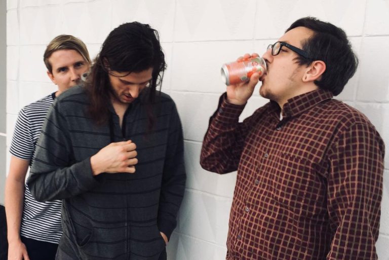 PREMIERE: Heavy Mantle stream ‘Four Walls Fallen’