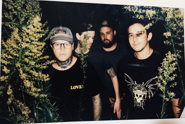 Hundredth stream “Hole”